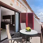 Апартаменты Amarilla Bay