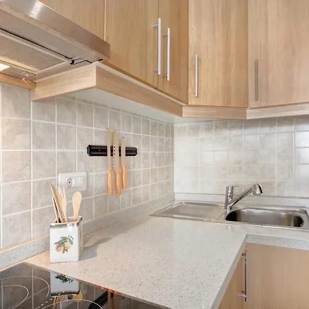 Apartment Amarilla Bay