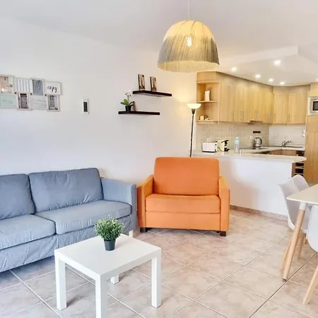 Apartment Amarilla Bay