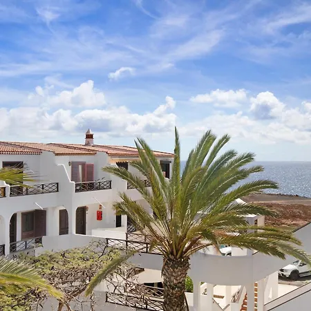 Apartment Amarilla Bay *
